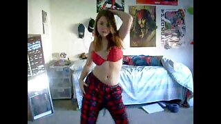 Ample tóc hàn quốc xxx vàng milf Lana nắm tay cô ấy bị hủy hoại lồn với pression
