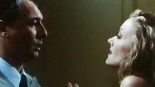 Horny Bella tạm nghỉ chuyến xlxx hàn du lịch