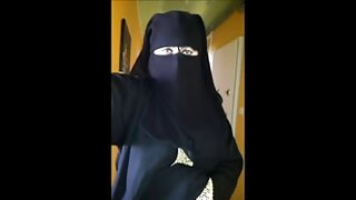 Dễ thương tóc vàng Emily Kae được sừng xxx vi deo han quoc và cho thấy cô ấy nhỏ L.