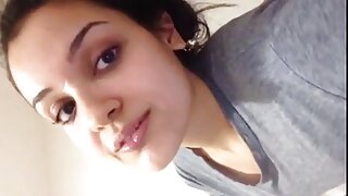 Holly Osborne tóc vàng mượt mà với khuôn mặt xinh sex xxx han quoc đẹp đang thổi kèn và địt qua đường hậu môn.