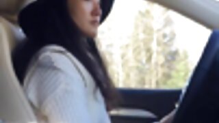 Hoang dã tình dục buổi tiệc với bó của xxx hàn quốc cong cuốc trên những lớn đi văng