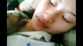 Châu Âu tuổi teen Babe Betsy video xxx han thực hiện quyến rũ buổi diễn trên cam