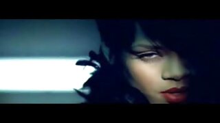 Bọt nước mông brunette trong cao phim xxx hq gót rides vòi nước như điên